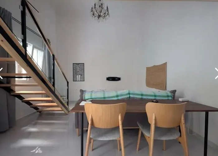 Modern Loft In The Heart Of Lägenhet Thessaloníki