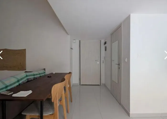 Modern Loft In The Heart Of Lägenhet